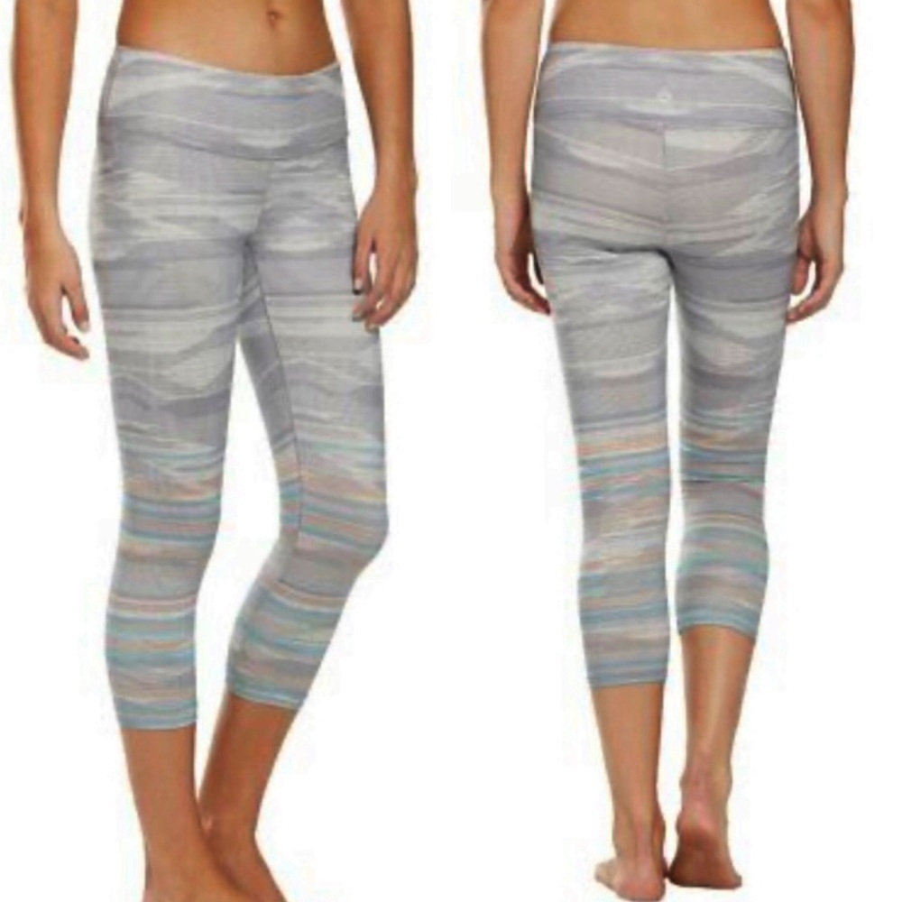 PRANA Pillar Printed Capri Ashy Sunrise Size XL Aztec Southwest Yoga Leggings